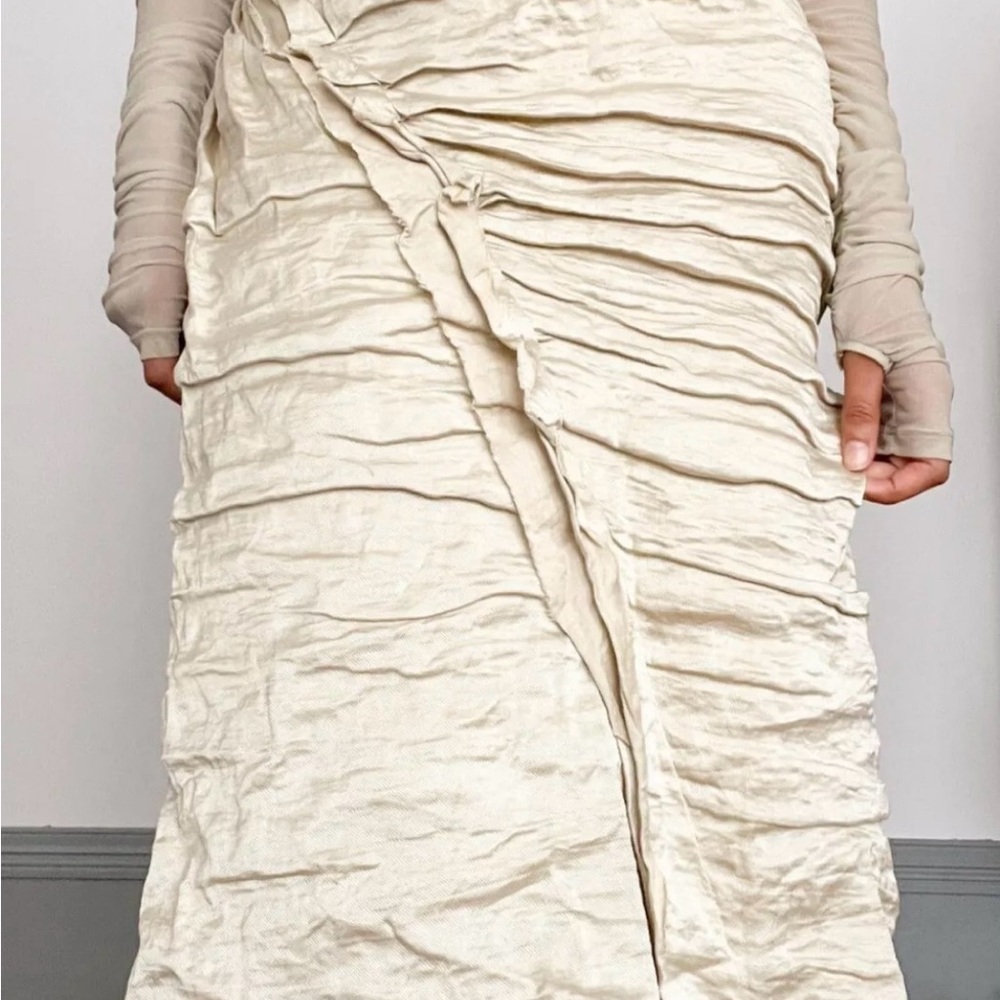 Donna Karan Sz US 4, GB 6 Ecru Silk Skirt - Picture 7 of 16